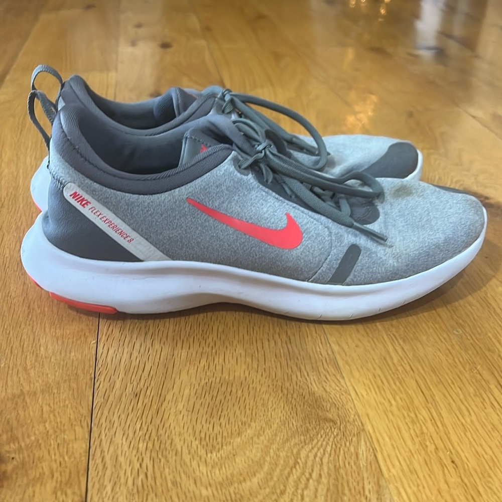 Women’s Nike Flex